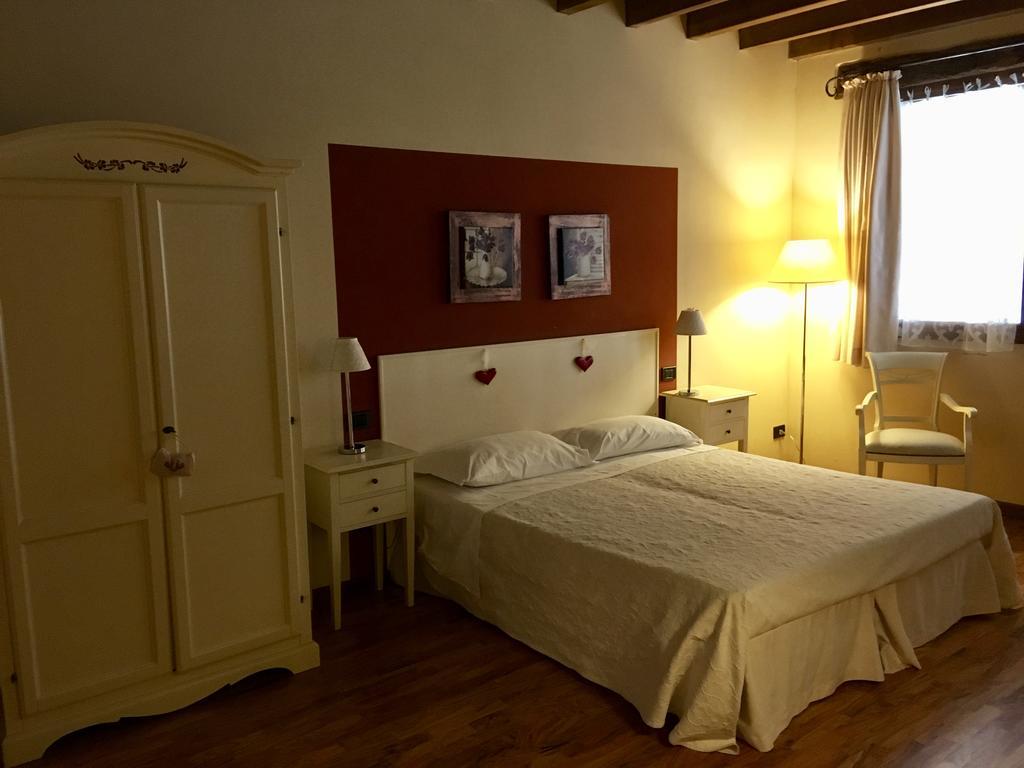 Agriturismo Corte Rocca San Giorgio di Mantova Zewnętrze zdjęcie