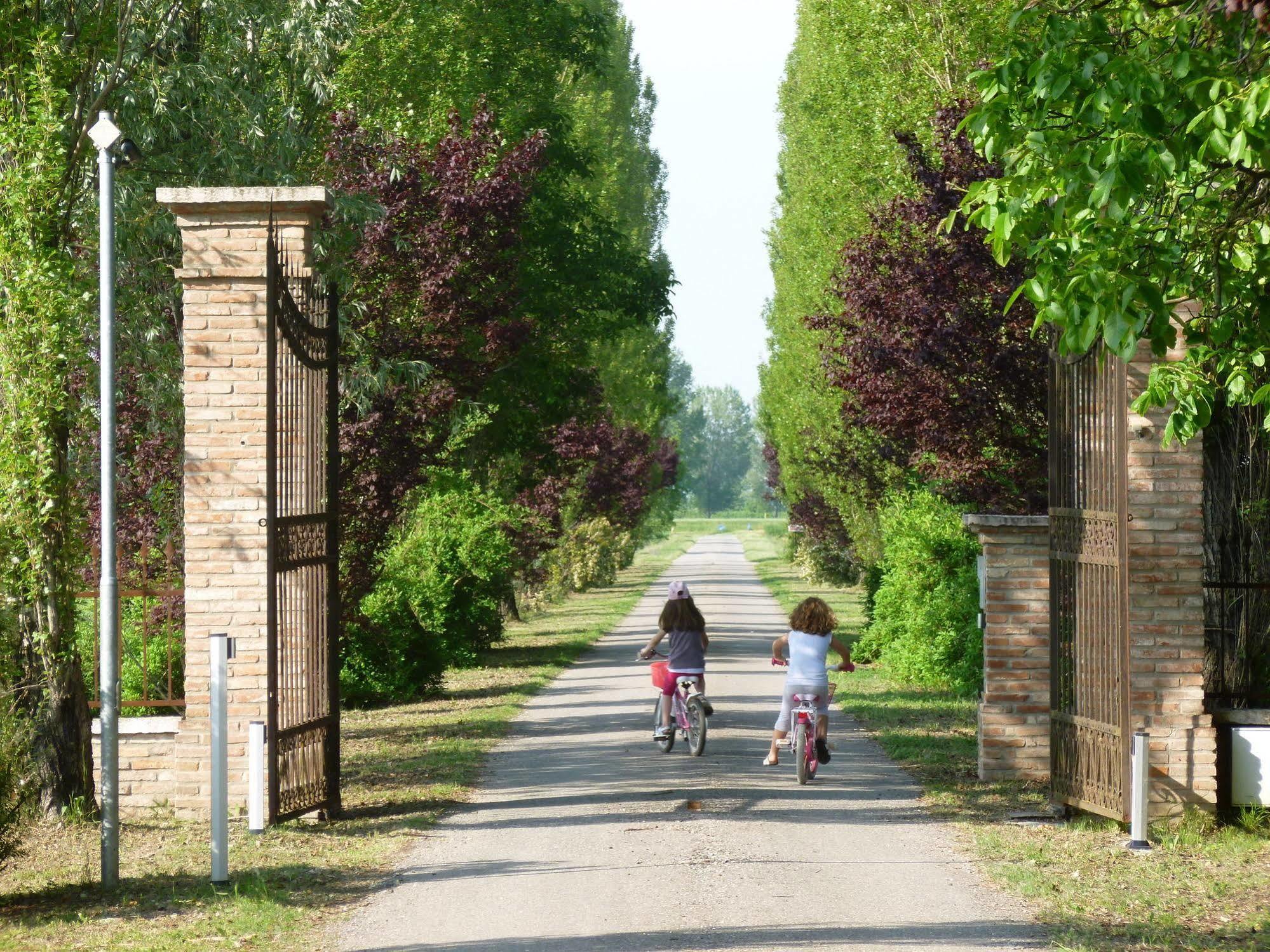 Agriturismo Corte Rocca San Giorgio di Mantova Zewnętrze zdjęcie